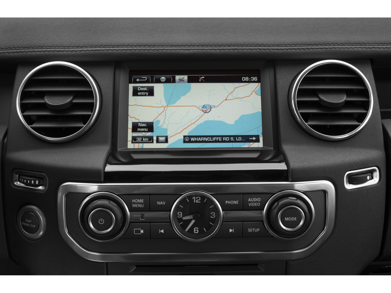 2015 Land Rover LR4 LUX