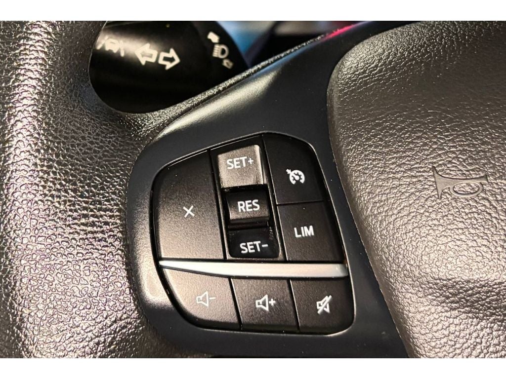 2023 Ford Transit Wagon XLT