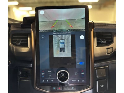 2022 Ford F-150 Lightning LARIAT