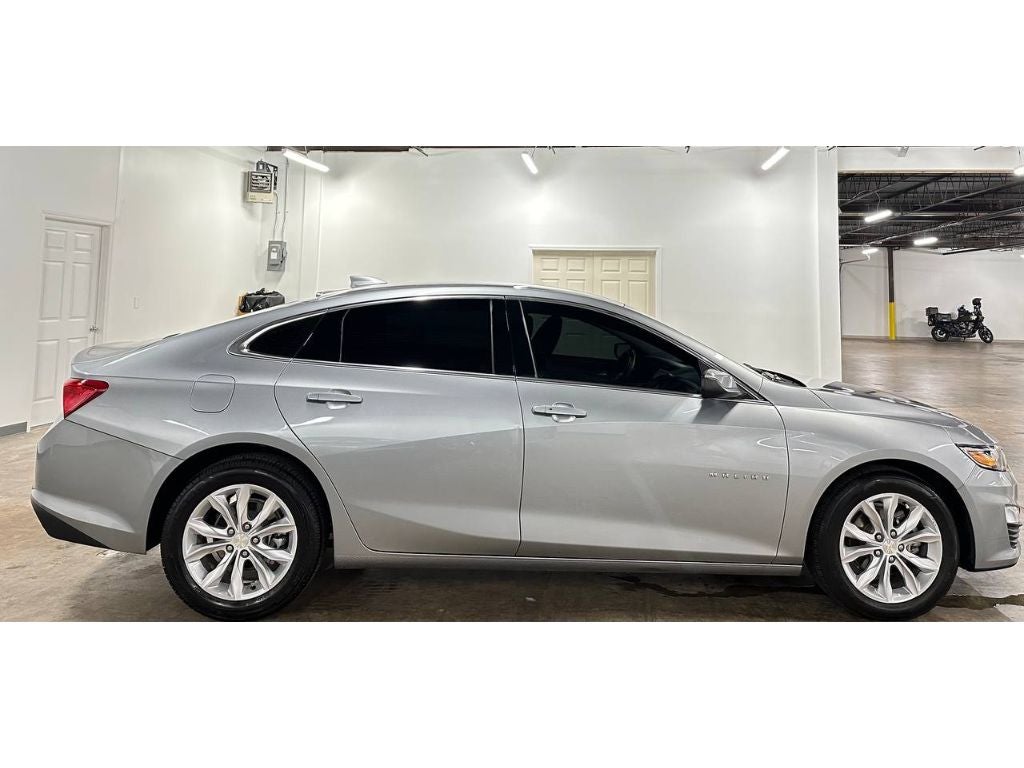 2025 Chevrolet Malibu LT