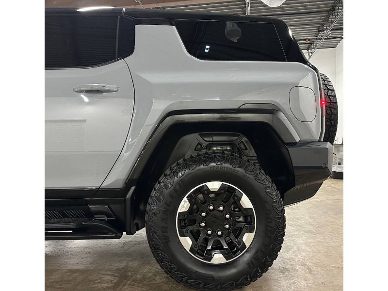 2024 GMC Hummer EV SUV 2X