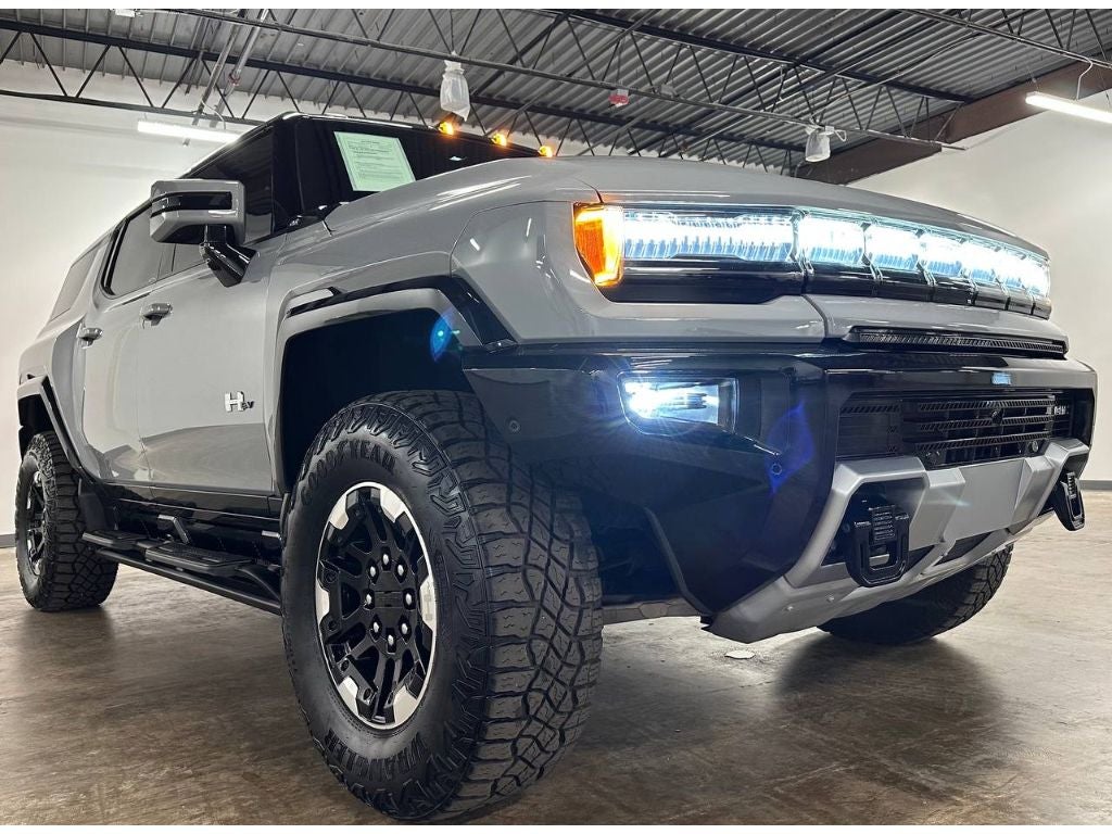2024 GMC Hummer EV SUV 2X