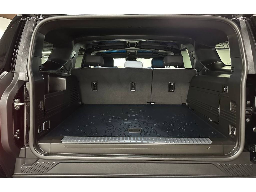 2024 GMC Hummer EV SUV 2X