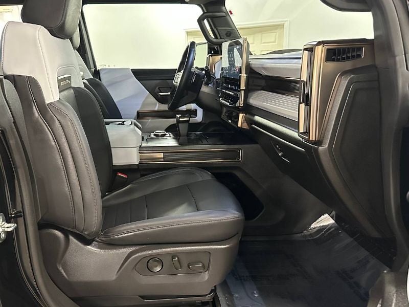 2024 GMC Hummer EV SUV 2X