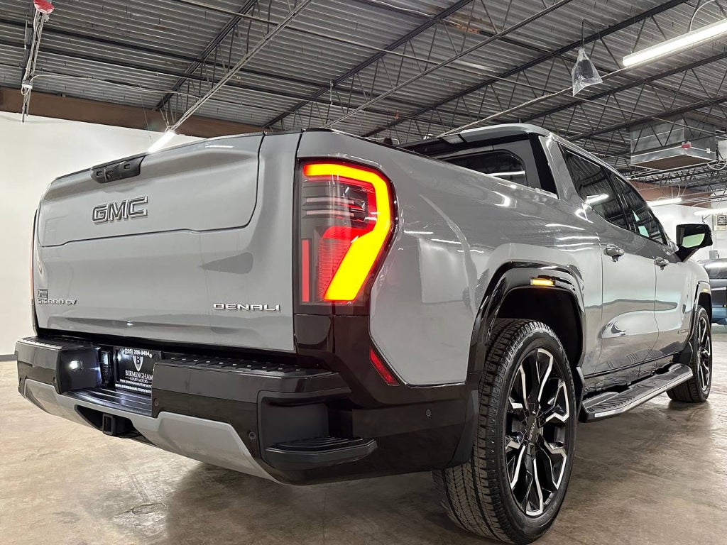 2024 GMC Sierra EV Denali Edition 1