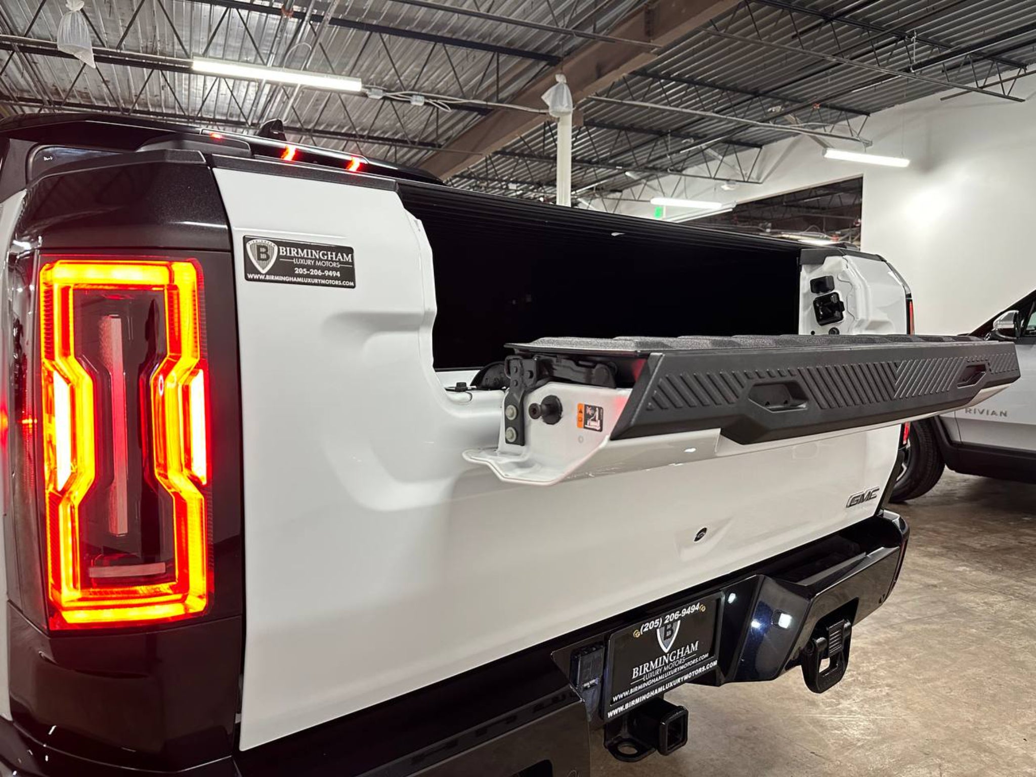 2023 GMC Hummer EV Edition 1
