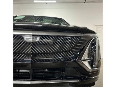 2024 Cadillac Lyriq Lux-2