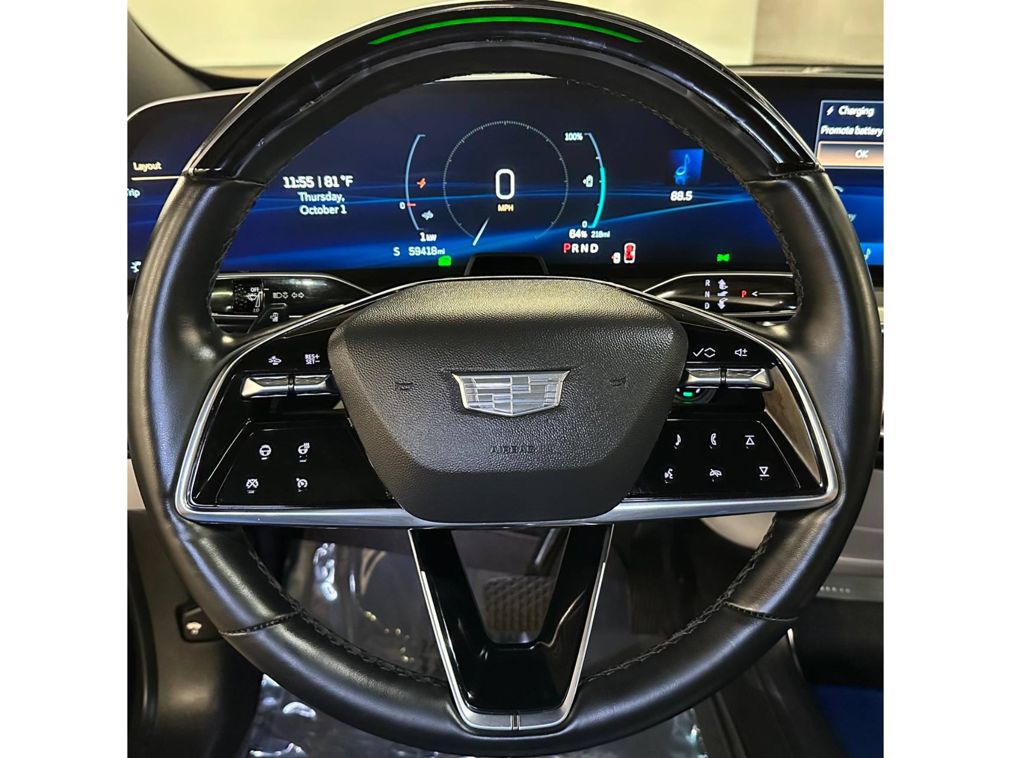 2024 Cadillac Lyriq Lux-2