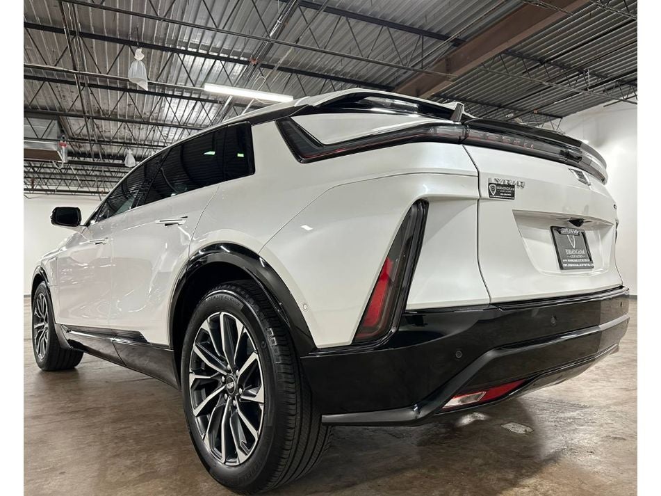 2024 Cadillac Lyriq Sport-2