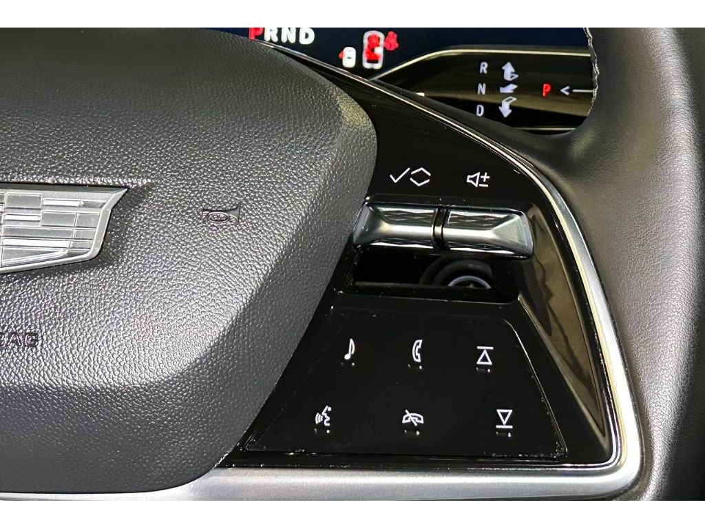 2024 Cadillac Lyriq Sport-2