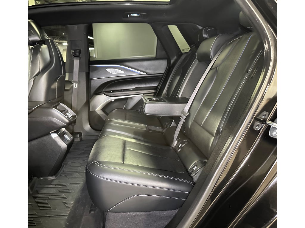 2024 Cadillac Lyriq Sport-2