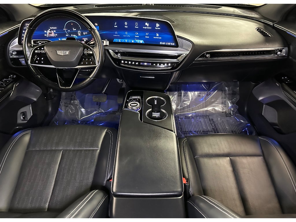 2024 Cadillac Lyriq Sport-2