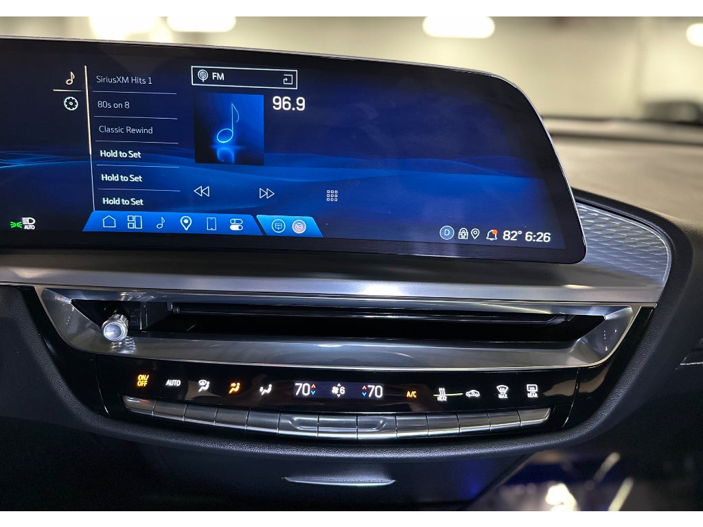 2024 Cadillac Lyriq Sport-2