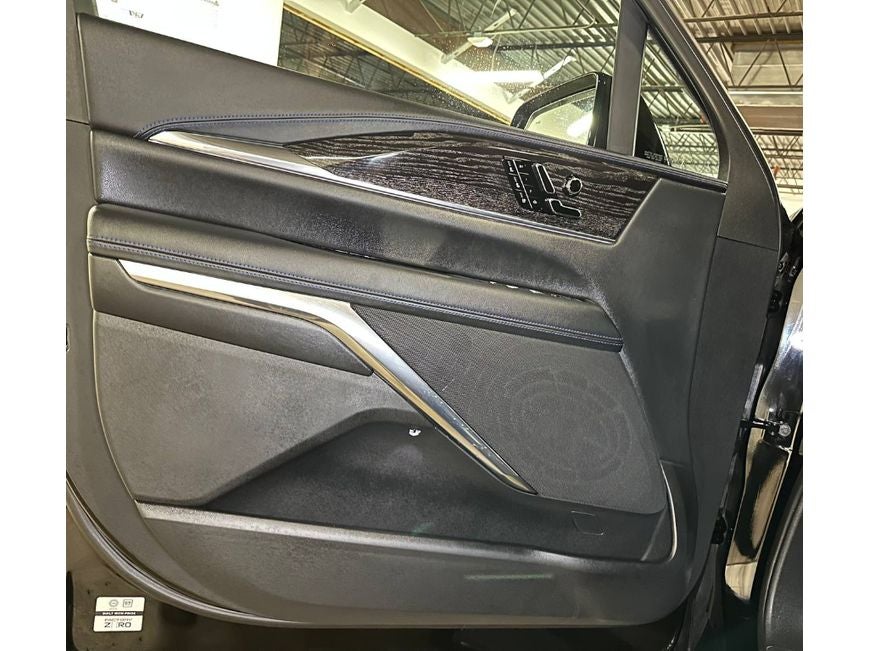 2026 Cadillac ESCALADE IQL Sport-1