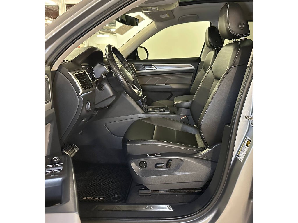 2023 Volkswagen Atlas 3.6L V6 SEL R-Line Black