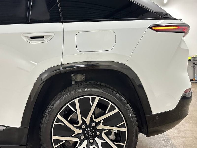 2025 Jeep Wagoneer S Limited