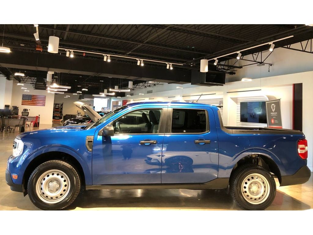 2023 Ford Maverick XL