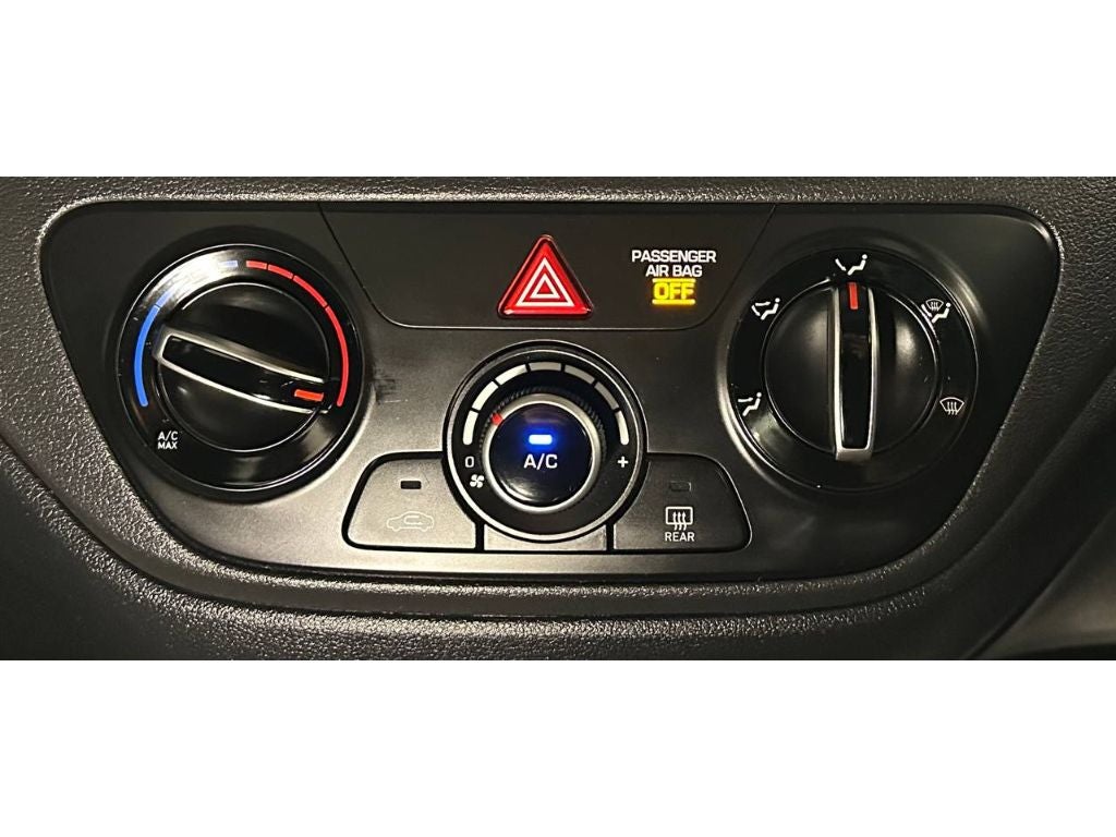 2019 Hyundai Accent SE