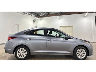 2019 Hyundai Accent SE