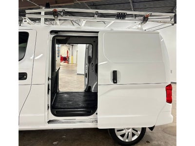 2021 Nissan NV200 SV