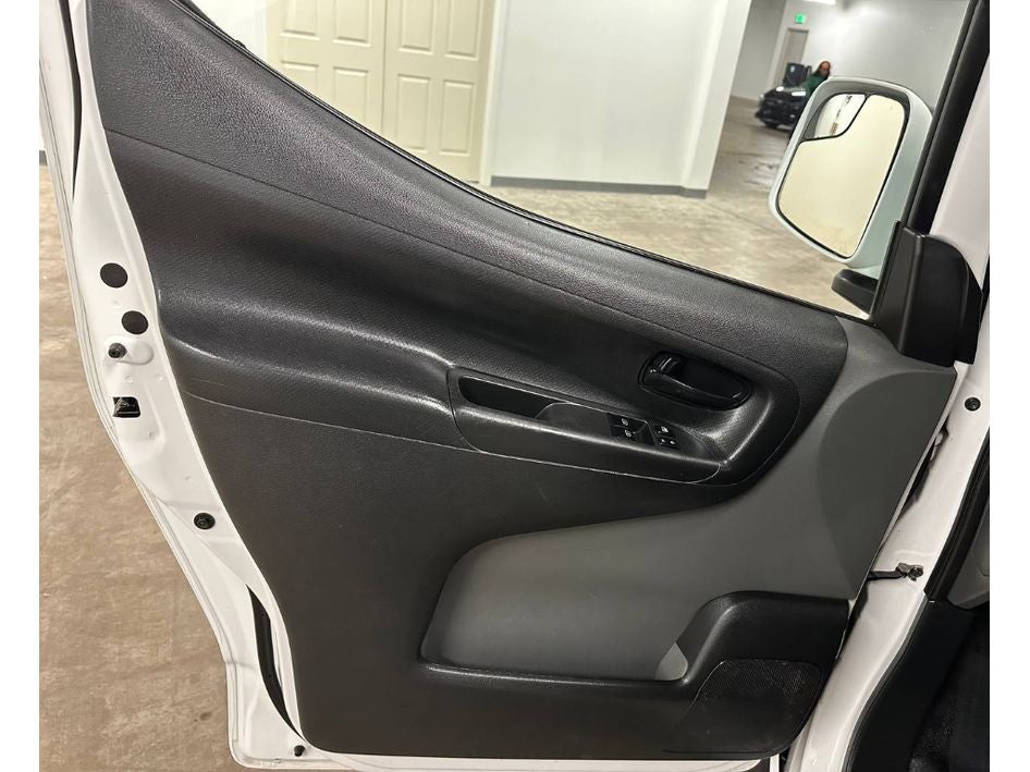 2020 Nissan NV200 SV