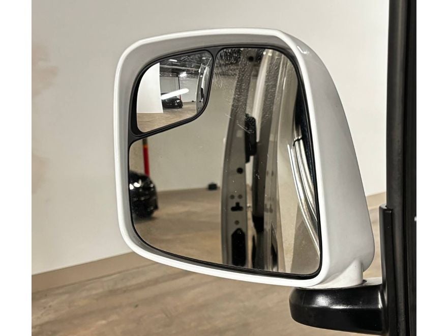 2020 Nissan NV200 SV