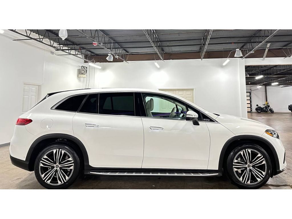 2023 Mercedes-Benz EQS SUV EQS 450+
