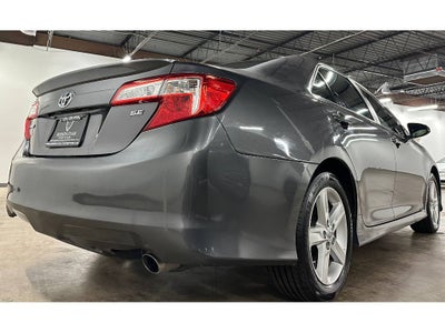 2014 Toyota Camry SE