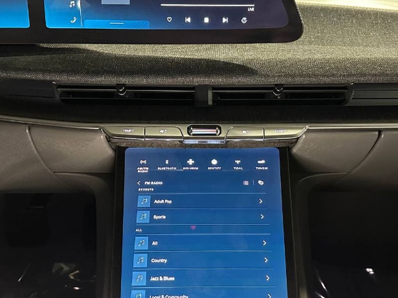 2024 Lucid Air Touring