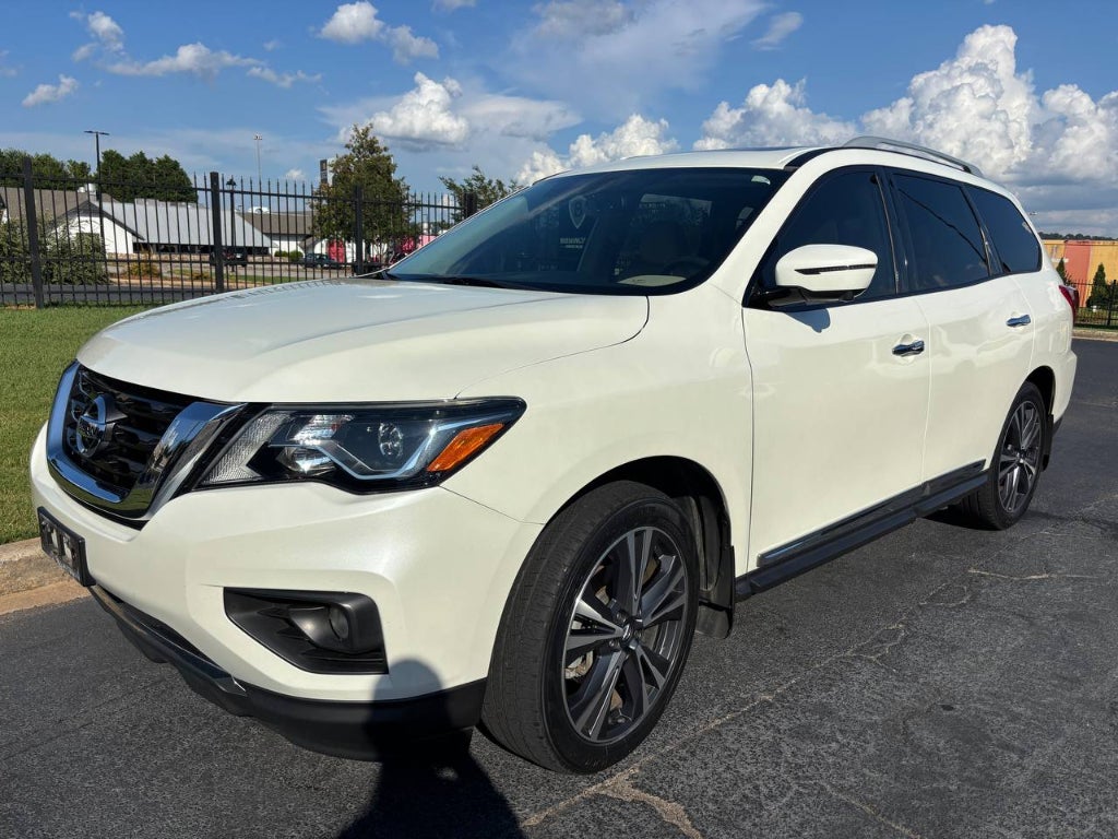 2020 Nissan Pathfinder Platinum