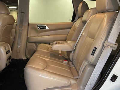 2020 Nissan Pathfinder Platinum