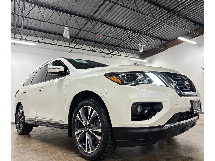 2020 Nissan Pathfinder Platinum