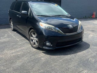 2017 Toyota Sienna SE