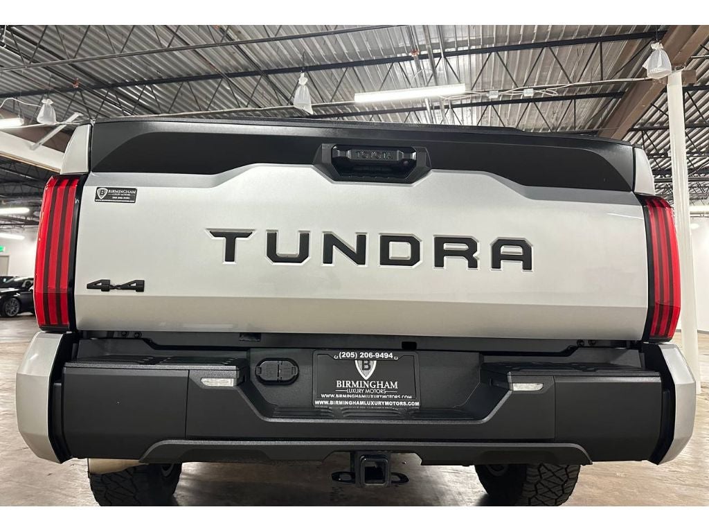 2022 Toyota Tundra SR5