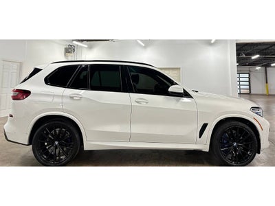 2023 BMW X5 M50i
