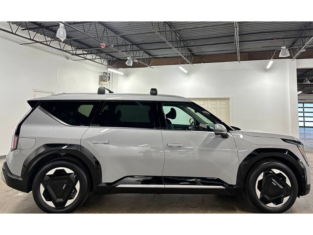 2026 Kia EV9 Land