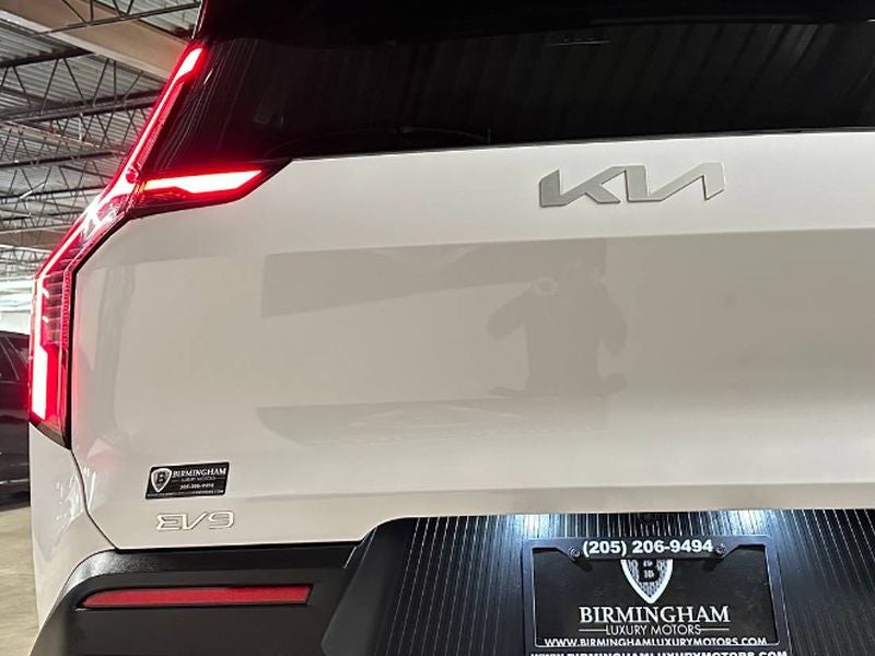 2025 Kia EV9 Wind