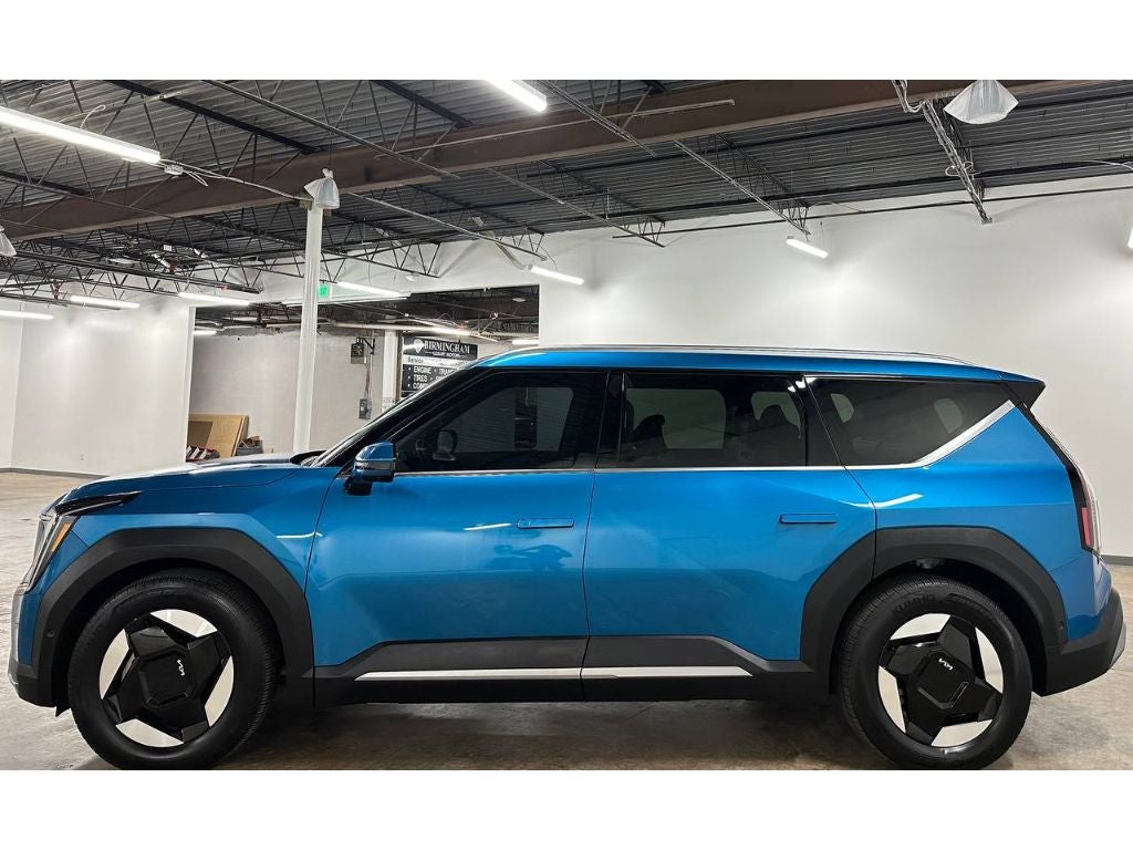 2026 Kia EV9 Wind