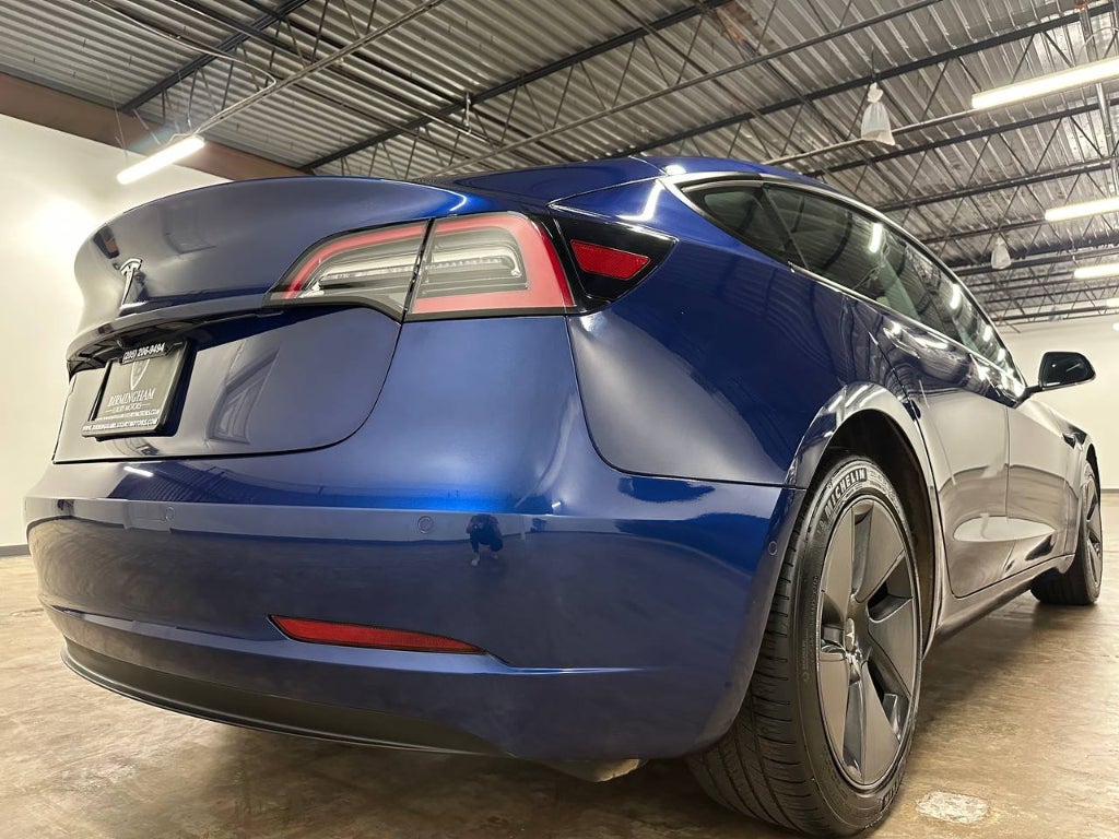 2021 Tesla Model 3 Standard Range Plus