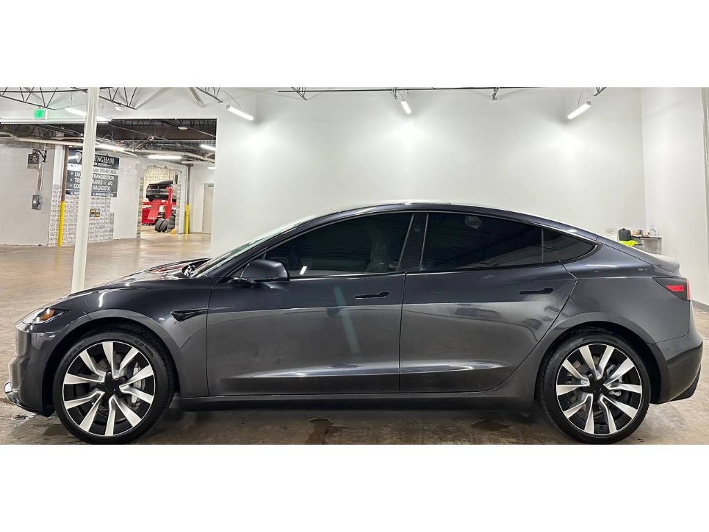 2025 Tesla Model 3 Long Range