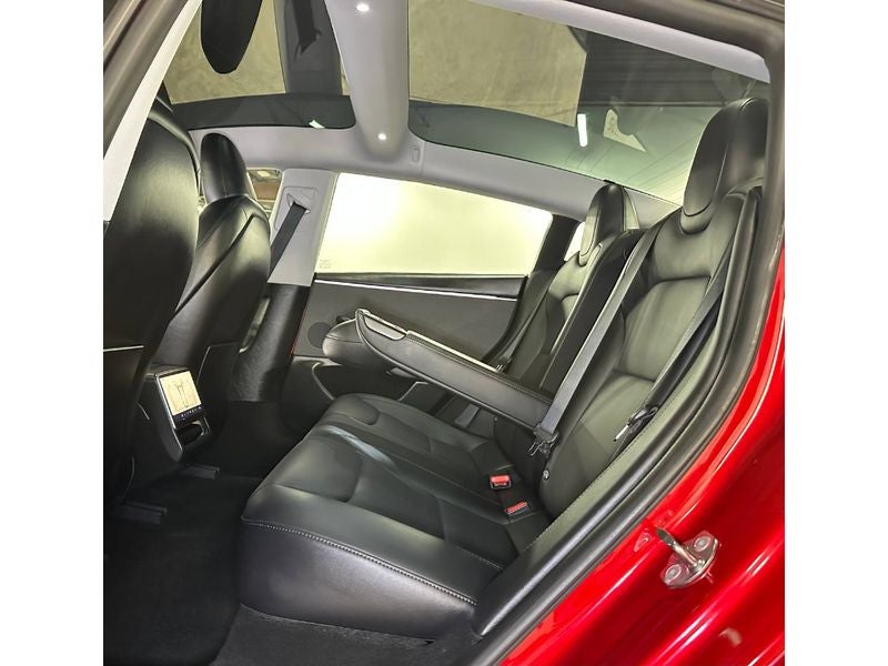 2024 Tesla Model 3 RWD