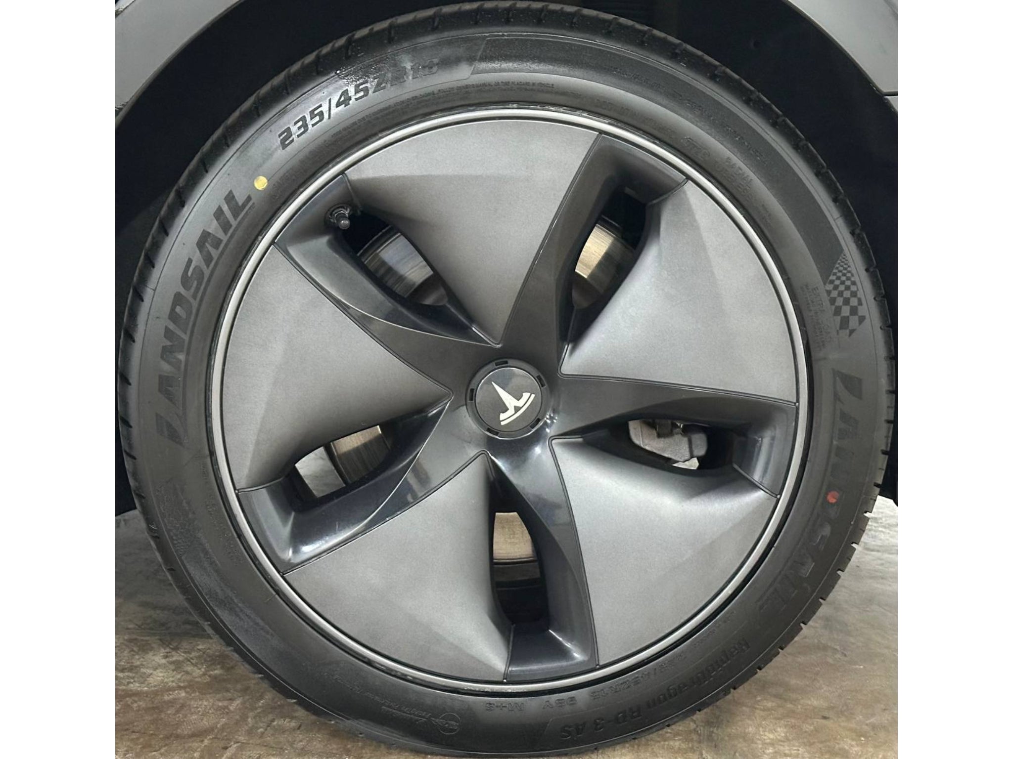 2019 Tesla Model 3 Standard Range Plus
