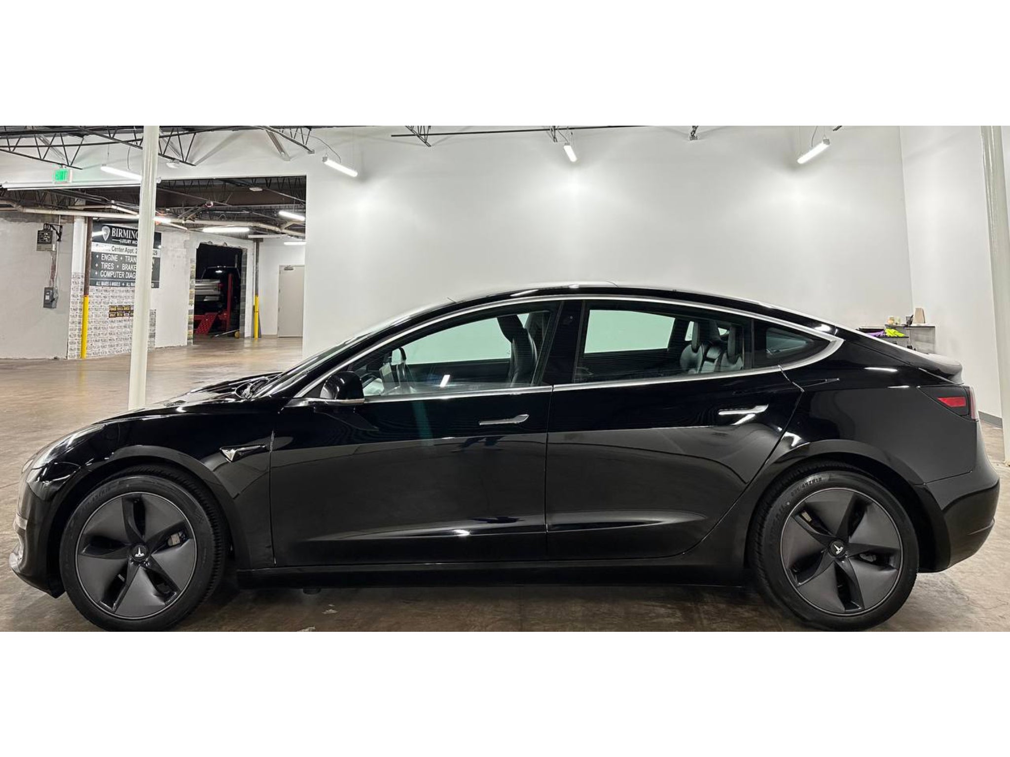 2019 Tesla Model 3 Standard Range Plus