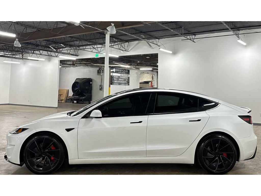 2024 Tesla Model 3 Performance