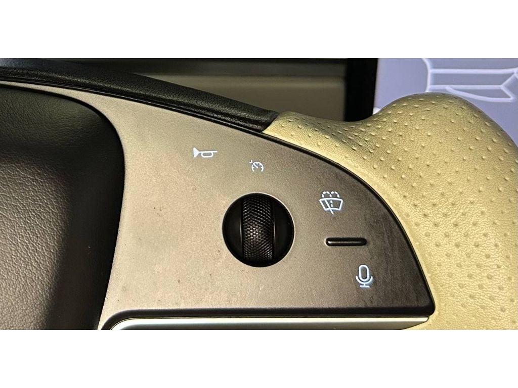 2023 Tesla Model S Base