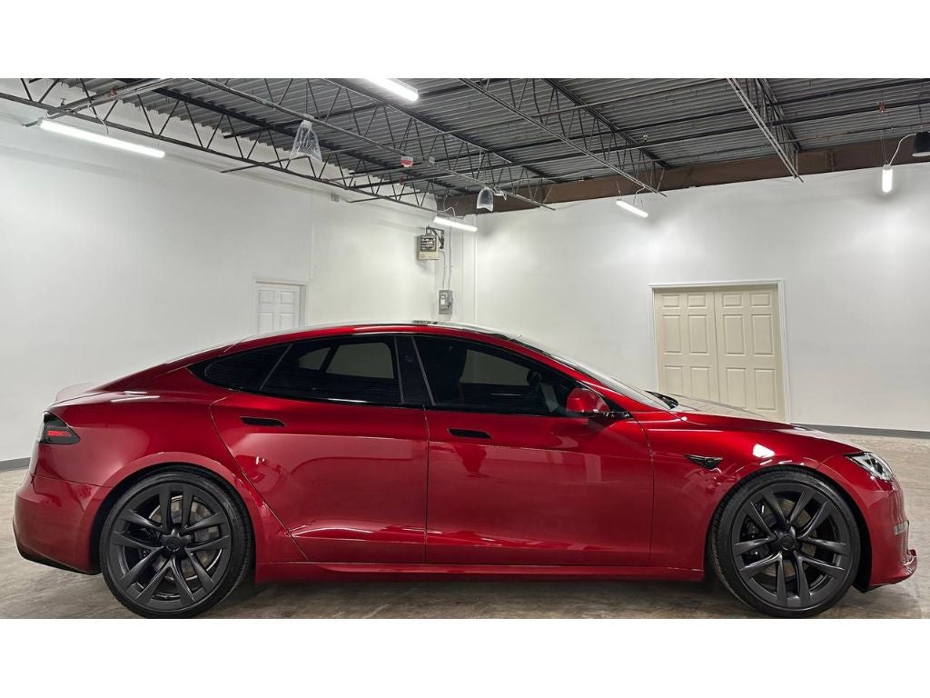 2024 Tesla Model S Base