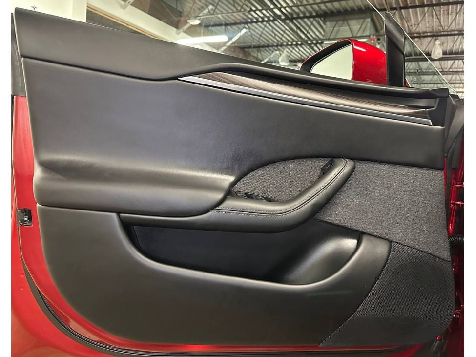 2023 Tesla Model S Base