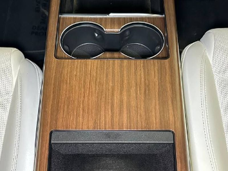 2024 Tesla Model S Base