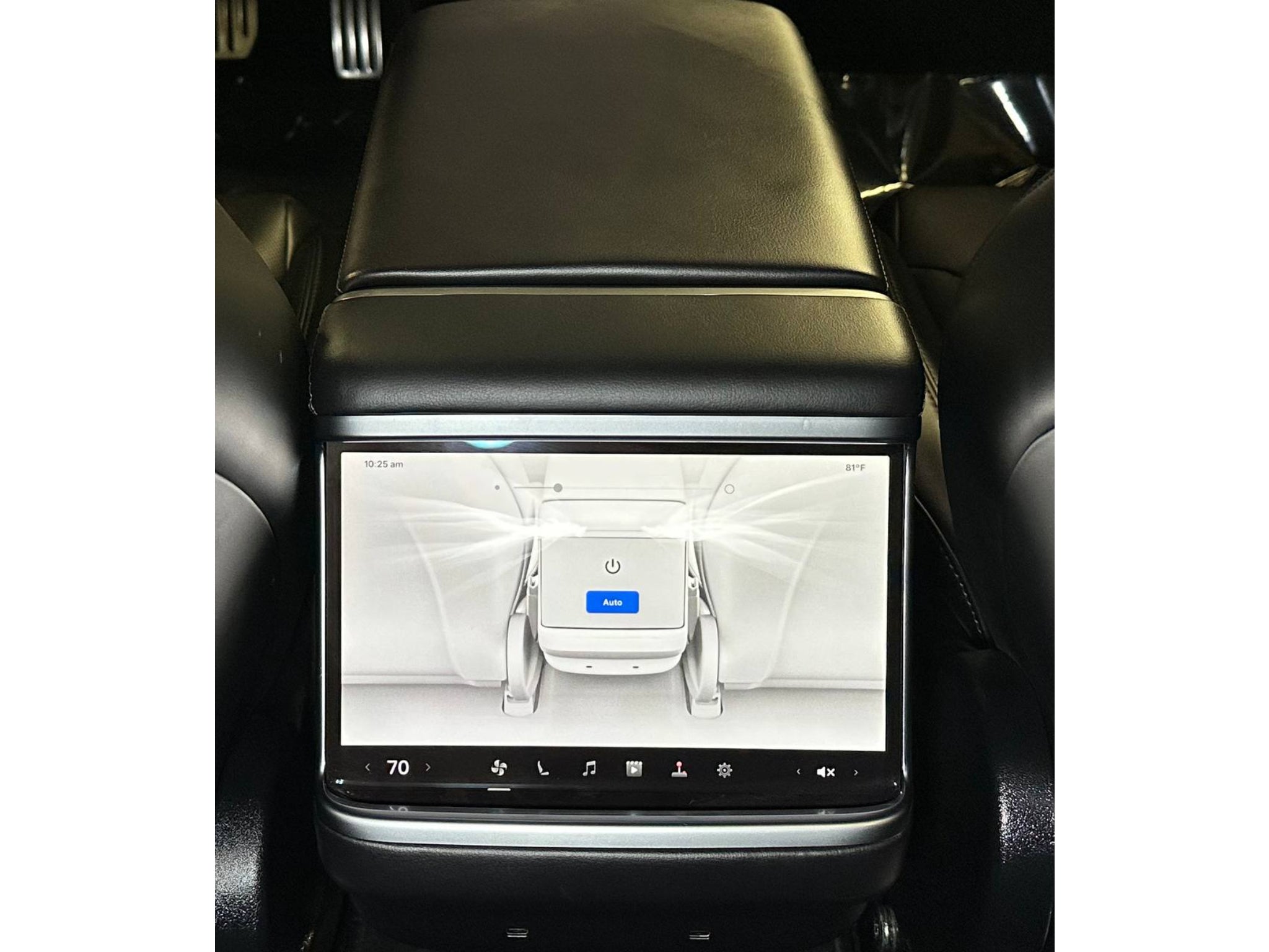 2024 Tesla Model S Base