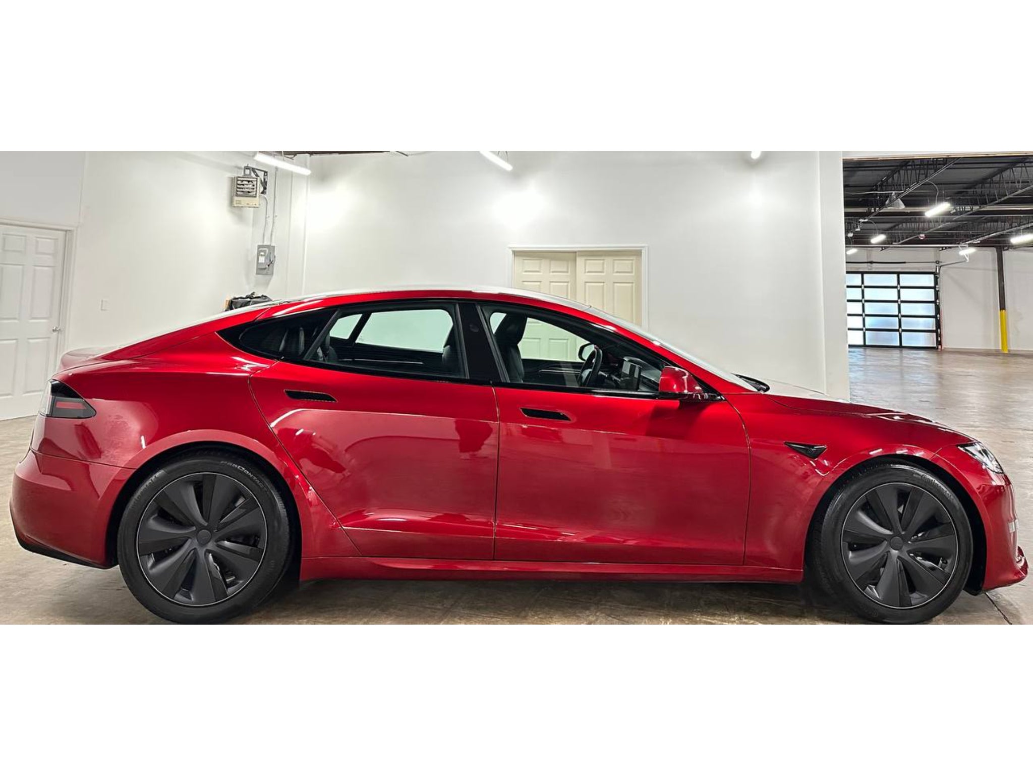 2024 Tesla Model S Base